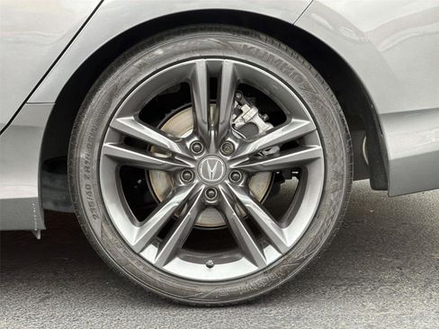 Used 2024 Acura Integra A-Spec FWD image 9
