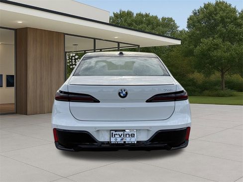 New 2026 BMW 740i 740i w/ Premium Package image 10