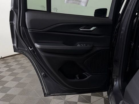Used 2023 Jeep Grand Cherokee Altitude AWD/4WD image 28