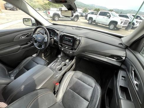 Used 2019 Chevrolet Traverse Premier AWD/4WD image 19