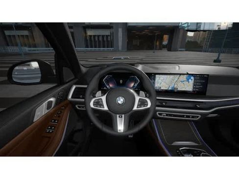 New 2027 BMW X7 xDrive40i w/ Executive Package AWD/4WD image 13