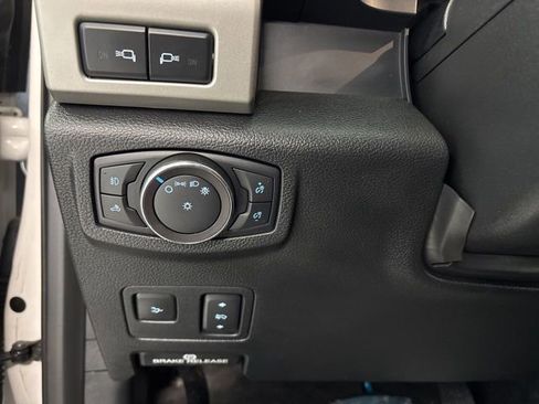 Used 2019 Ford F350 Lariat w/ Lariat Ultimate Package image 35