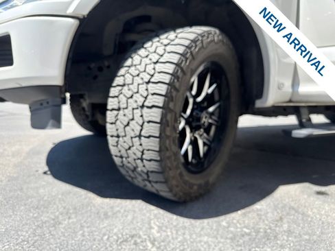 Used 2018 Ford F150 Platinum w/ Equipment Group 701A Luxury AWD/4WD image 30