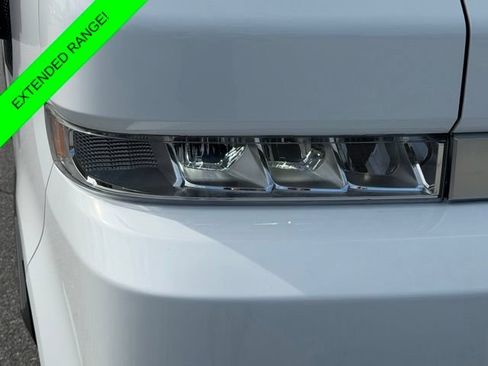 Used 2024 Chevrolet Brightdrop 600 w/ Battery Pack, Max Range AWD/4WD image 15