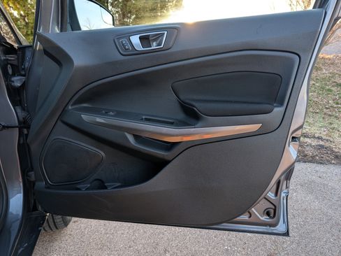Used 2019 Ford EcoSport SE w/ Interior Protection Package image 32