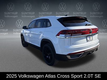 Used 2025 Volkswagen Atlas Cross Sport SE w/ Black Wheel Package
