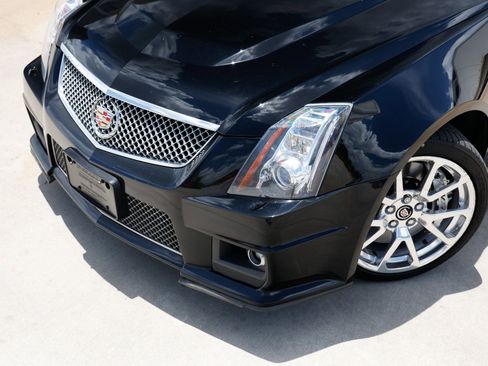 Used 2013 Cadillac CTS V w/ Wood Trim Package RWD image 29