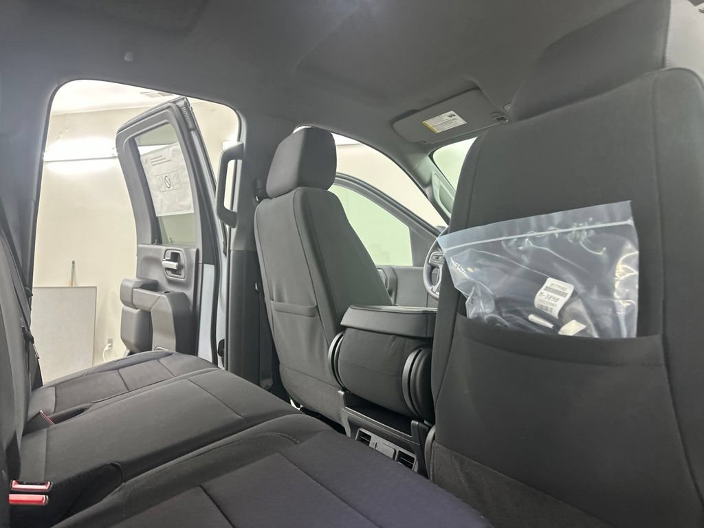 New 2026 Chevrolet Silverado 2500 Custom w/ Custom Value Package AWD/4WD image 23