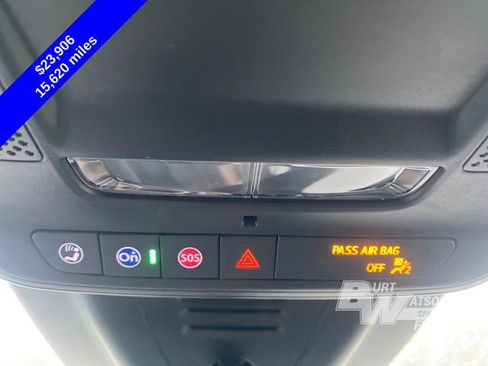 Used 2025 Chevrolet Equinox EV LT image 29