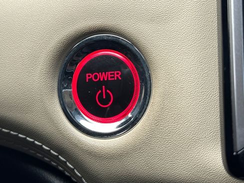 Used 2018 Honda Clarity Plug-In Hybrid image 22