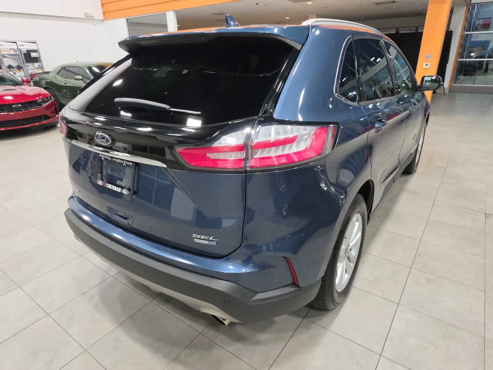 Used 2019 Ford Edge SEL w/ Equipment Group 201A AWD/4WD image 9