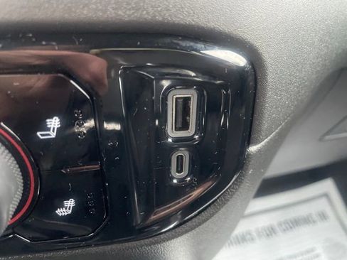 Used 2023 Chevrolet Silverado 1500 RST image 25