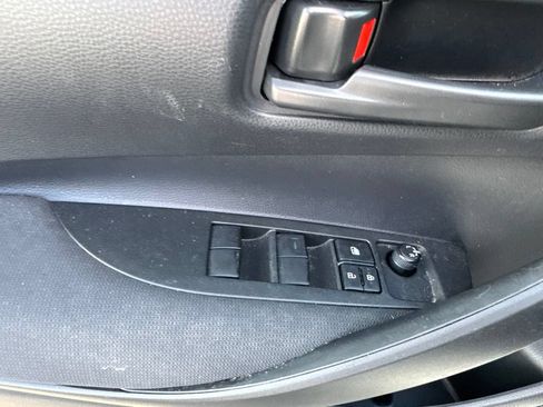 Used 2023 Toyota Corolla LE FWD image 13