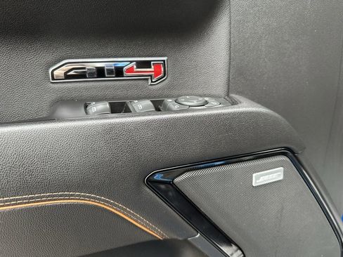 Used 2022 GMC Sierra 1500 AT4 w/ AT4 Premium Package image 27