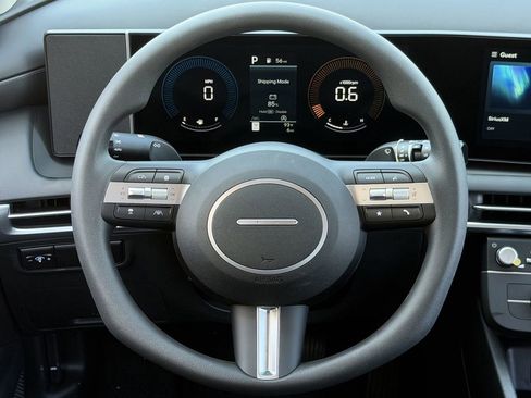 New 2026 Hyundai Tucson SE image 11