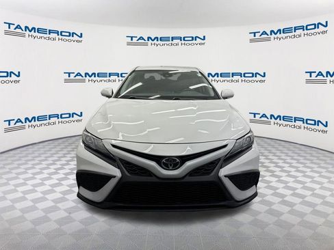 Used 2023 Toyota Camry SE FWD image 8
