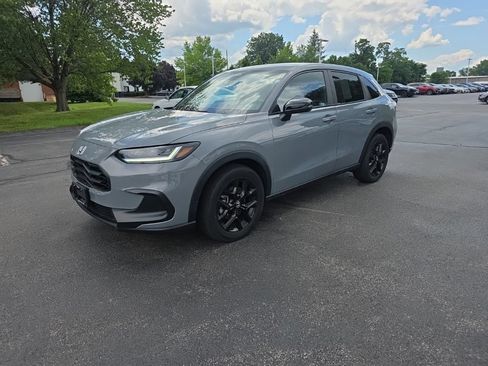 Used 2024 Honda HR-V Sport image 3