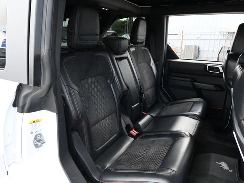 Used 2024 Ford Bronco Raptor w/ Interior Carbon Fiber Pack 6 AWD/4WD image 21