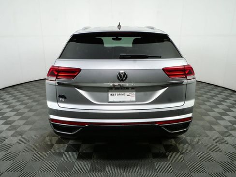 Used 2021 Volkswagen Atlas Cross Sport SE FWD image 26