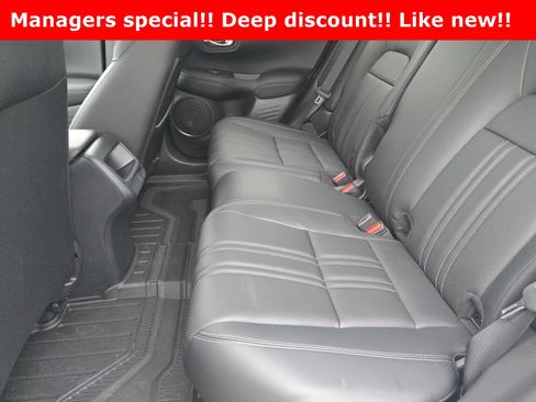 Used 2024 Honda HR-V EX-L image 11