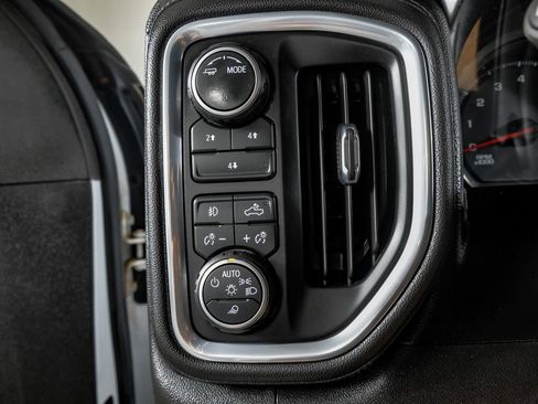 Used 2021 Chevrolet Silverado 2500 LT w/ Convenience Package image 23