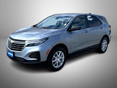 Used 2024 Chevrolet Equinox LS w/ LS Convenience Package
