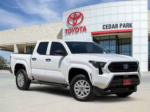 Used 2026 Toyota Tacoma SR AWD/4WD image 1