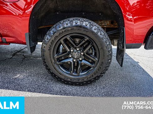 Used 2022 Chevrolet Silverado 1500 Custom Trail Boss w/ Safety Confidence Package AWD/4WD image 16