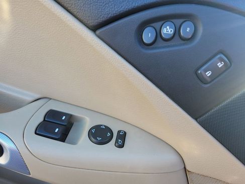 Used 2007 Chevrolet Corvette Convertible w/ Preferred Equipment Group image 16