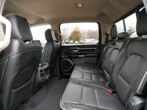 Used 2019 RAM 1500 Laramie image 31