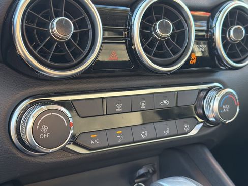 New 2025 Nissan Sentra SV image 25