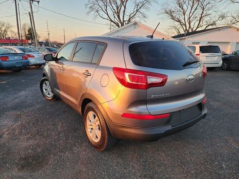 Used 2011 Kia Sportage LX image 7