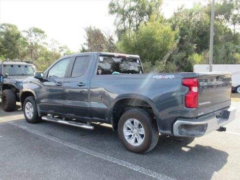 Used 2020 Chevrolet Silverado 1500 LT w/ Trailering Package image 3