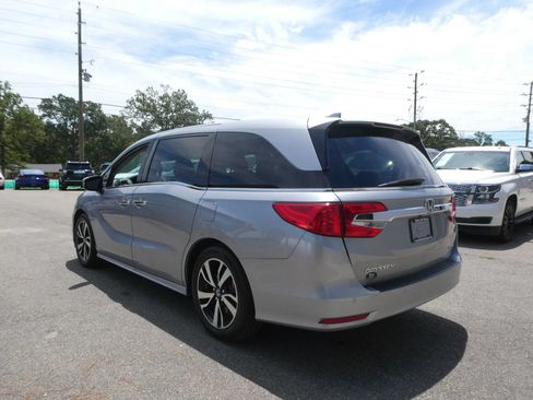 Used 2019 Honda Odyssey Elite image 8