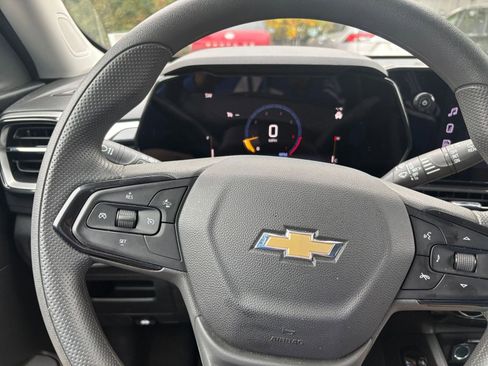 Used 2025 Chevrolet TrailBlazer LT image 32