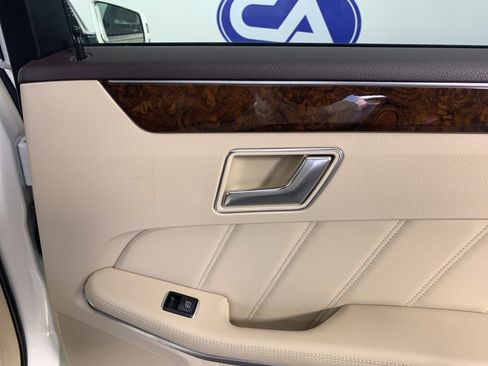 Used 2014 Mercedes-Benz E 350 Sport image 40
