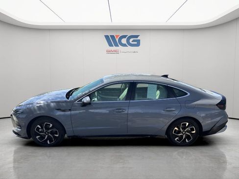 Used 2025 Hyundai Sonata SEL FWD image 6
