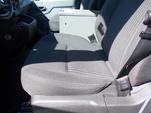 Used 2017 Ford Transit 250 130 Low Roof image 12