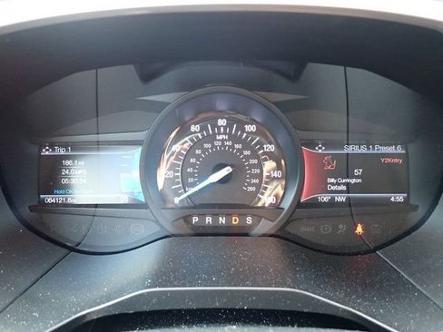 Used 2019 Ford Edge SEL w/ Equipment Group 201A AWD/4WD image 16