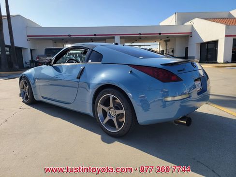 Used 2006 Nissan 350Z Touring w/ (K96) Aerodynamics Pkg image 6