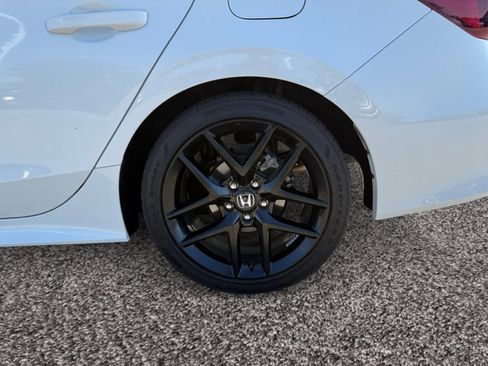 Used 2025 Honda Civic Sport image 14