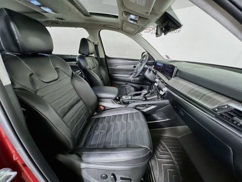 Used 2024 Kia Telluride SX Prestige AWD/4WD image 43