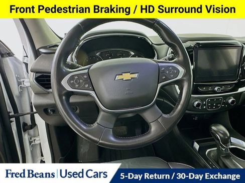 Used 2021 Chevrolet Traverse LT w/ LT Premium Package image 13