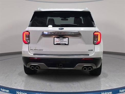 Used 2020 Ford Explorer Platinum w/ Premium Technology Package image 7