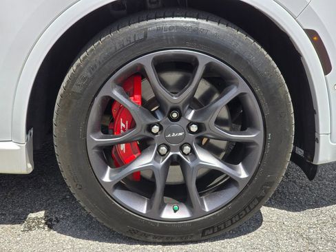 Used 2021 Dodge Durango SRT w/ Technology Group AWD/4WD image 26