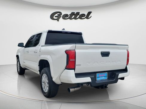 Certified 2025 Toyota Tacoma SR5 RWD image 7