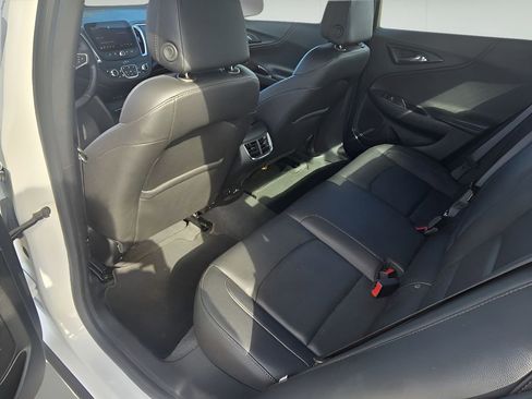 Used 2024 Chevrolet Malibu LT image 15