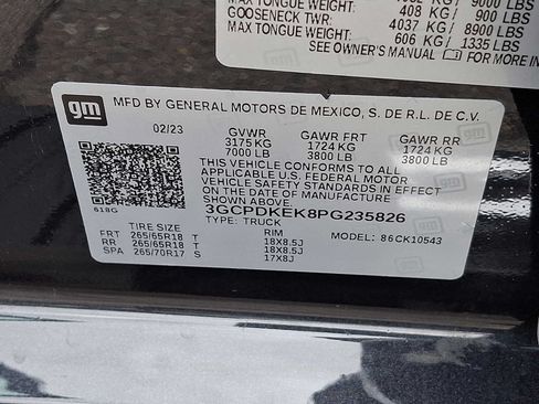 Used 2023 Chevrolet Silverado 1500 LT AWD/4WD image 25