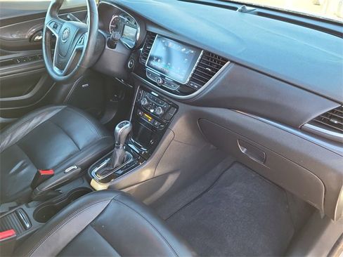 Used 2017 Buick Encore Premium w/ Experience Buick Package image 19