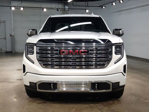 Used 2024 GMC Sierra 1500 Denali w/ Denali Reserve Package image 2
